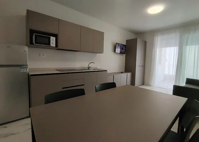 Renovated Flat With Terrace In Lejlighed Bibione